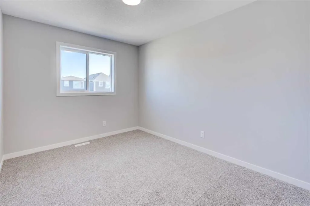104 Mercado Road SE