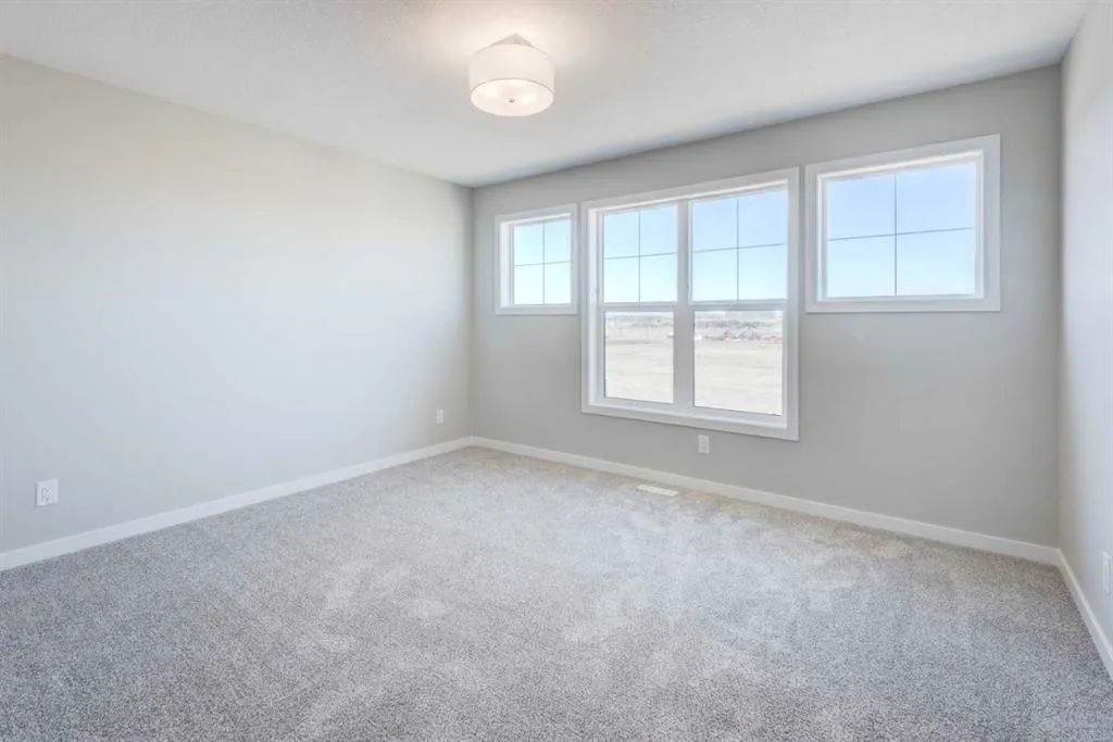 104 Mercado Road SE