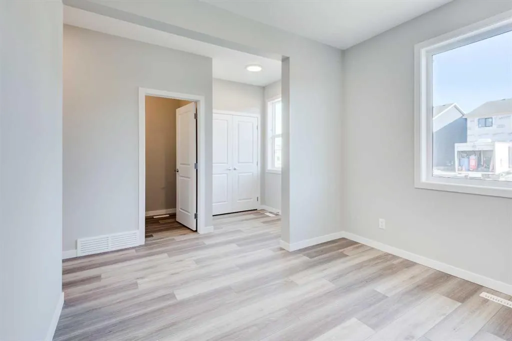 104 Mercado Road SE