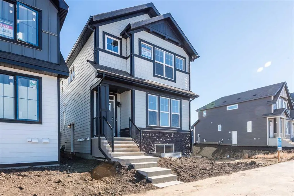 104 Mercado Road SE