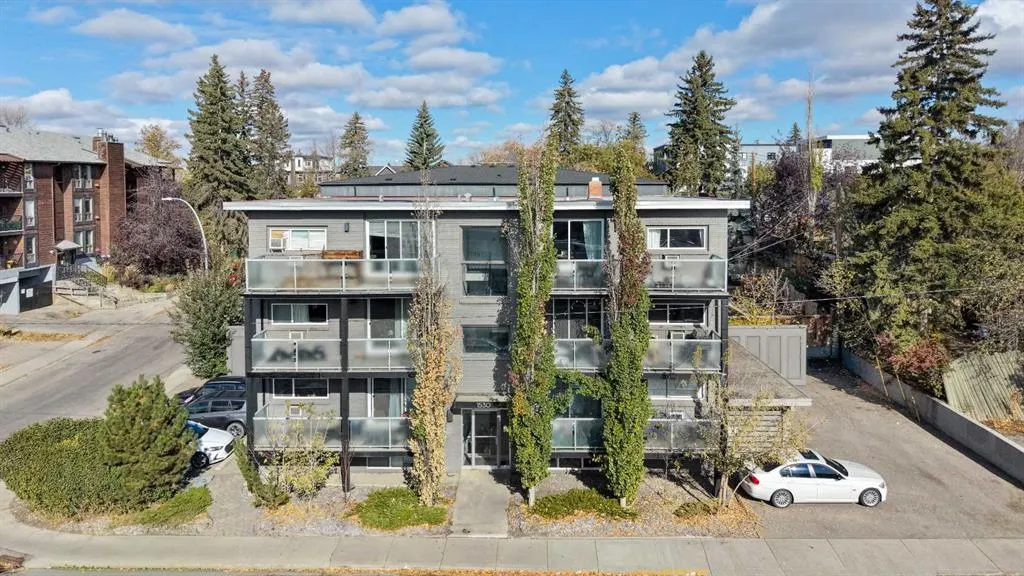 1530 26 Avenue SW, #2