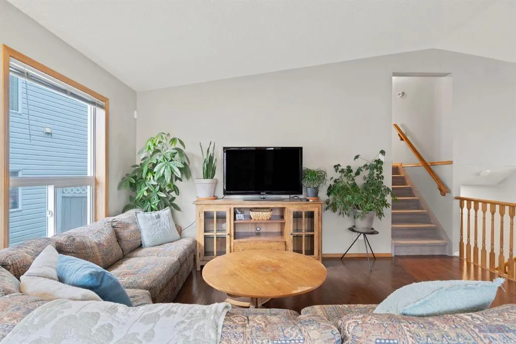 132 Arbour Ridge Way NW