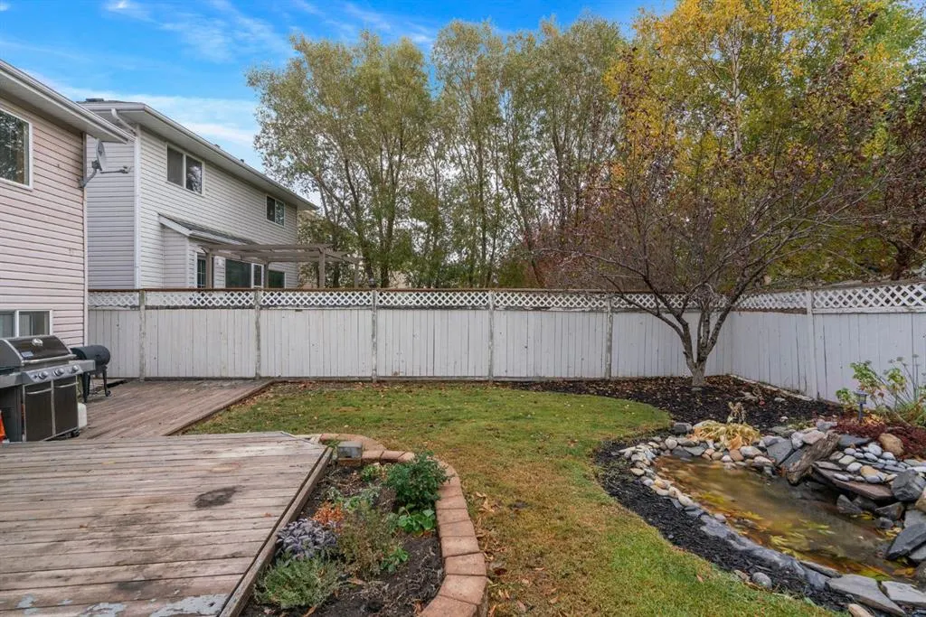 132 Arbour Ridge Way NW