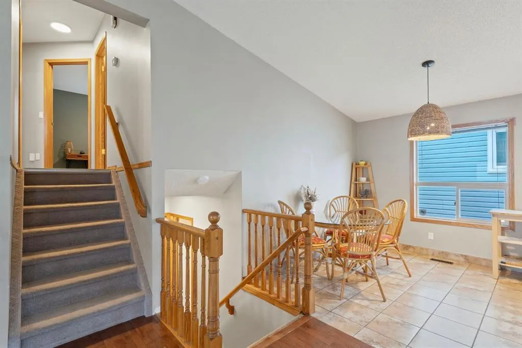 132 Arbour Ridge Way NW