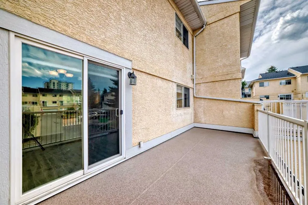 7 Millrose Place SW
