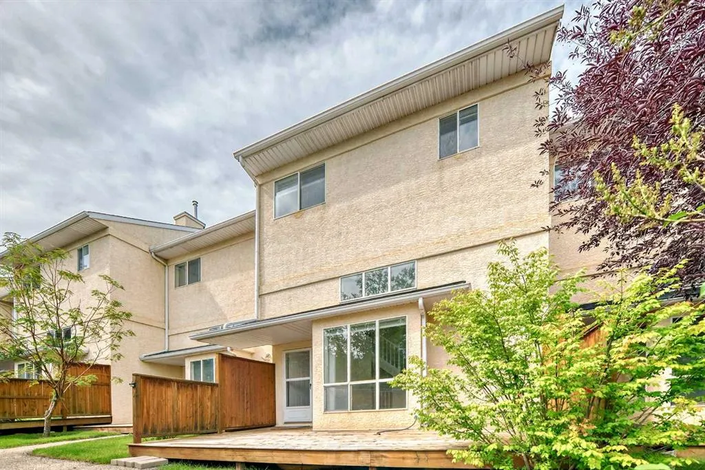 7 Millrose Place SW