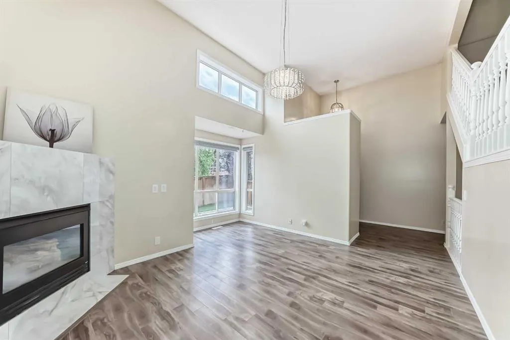 7 Millrose Place SW