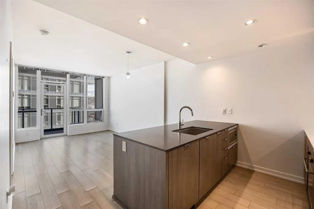 128 2 Street SW, #503