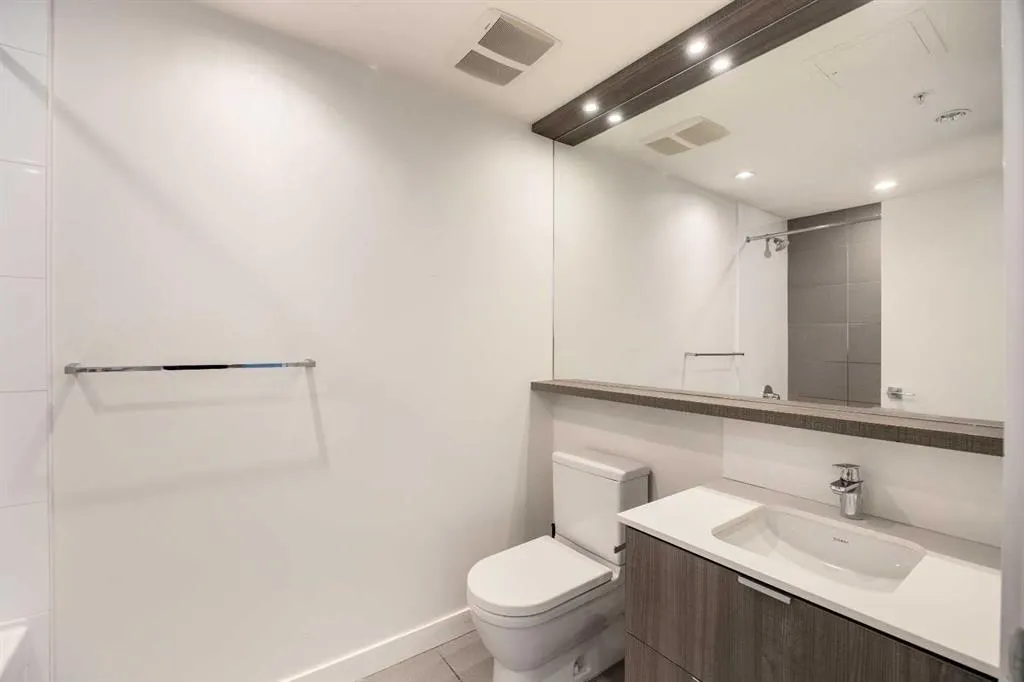 128 2 Street SW, #503
