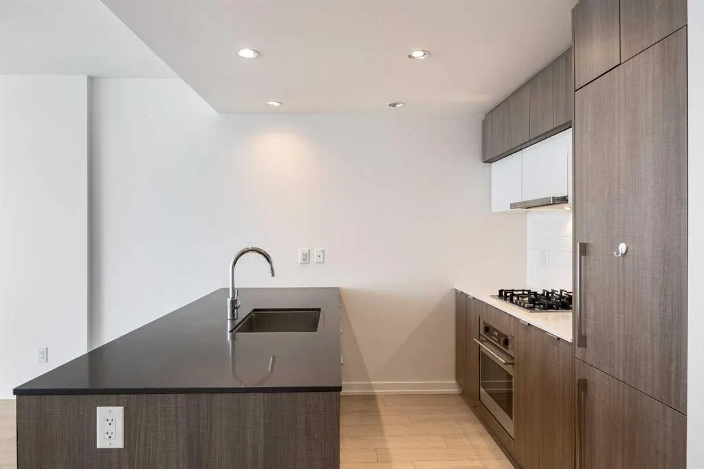 128 2 Street SW, #503