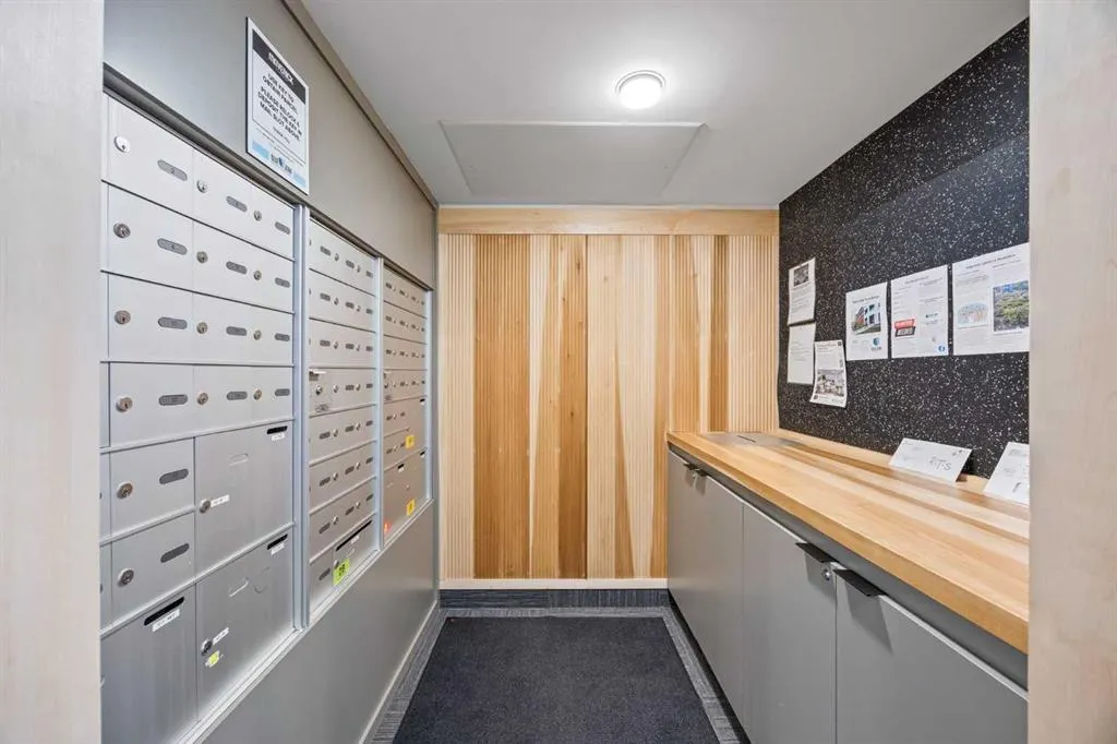 350 Livingston Common NE, #1108