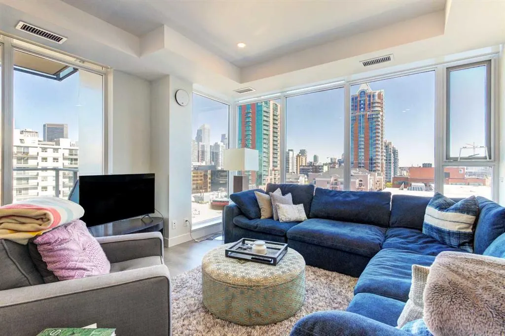 930 16 Avenue SW, #703
