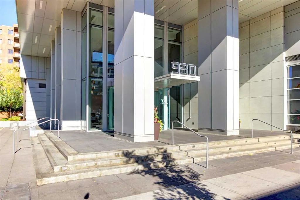 930 16 Avenue SW, #703