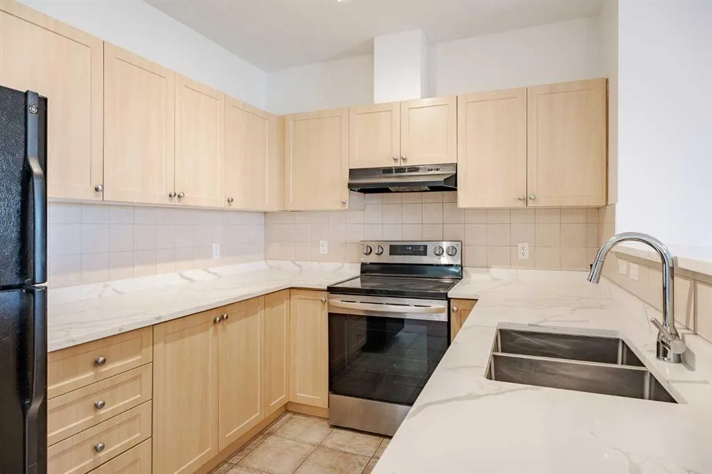 333 Taravista Drive NE, #1212