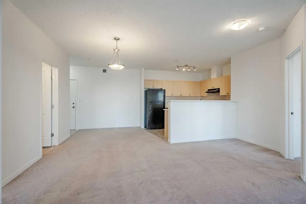 333 Taravista Drive NE, #1212
