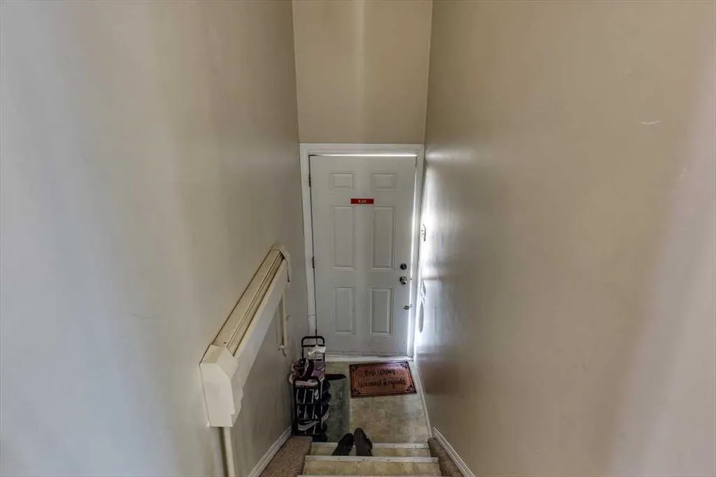 7 Nyberg Avenue