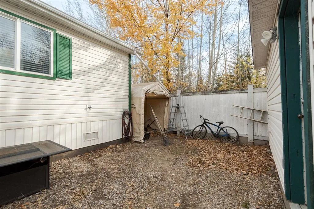 152 Harpe Way