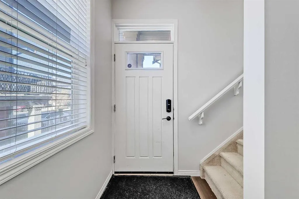 1086 Williamstown Boulevard NW, #401