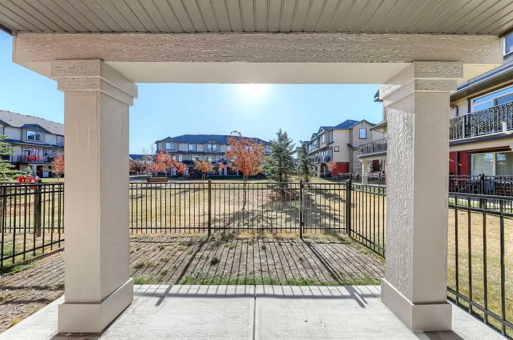 1086 Williamstown Boulevard NW, #401