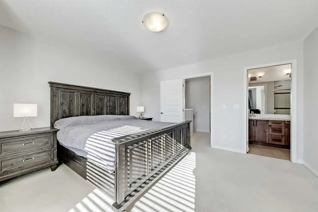 1086 Williamstown Boulevard NW, #401