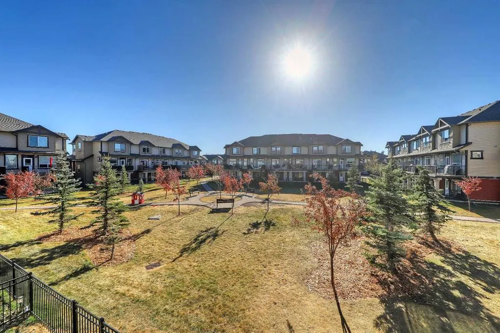 1086 Williamstown Boulevard NW, #401