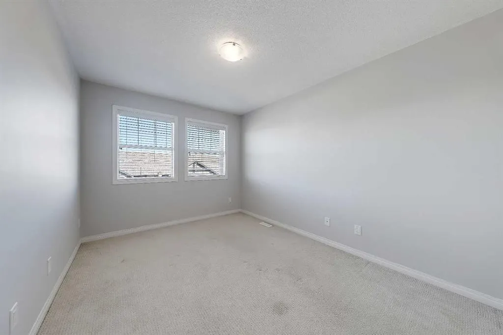 1086 Williamstown Boulevard NW, #401