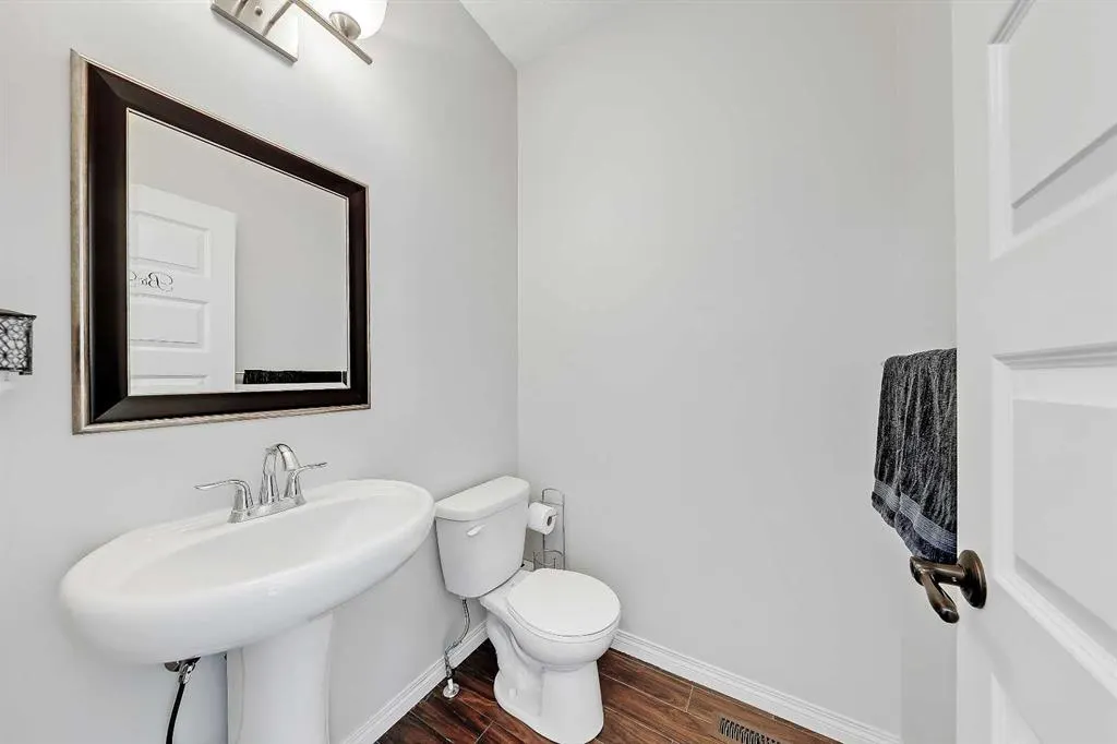 1086 Williamstown Boulevard NW, #401