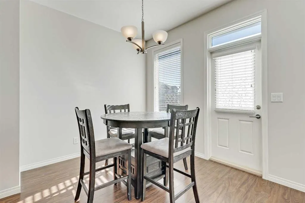 1086 Williamstown Boulevard NW, #401