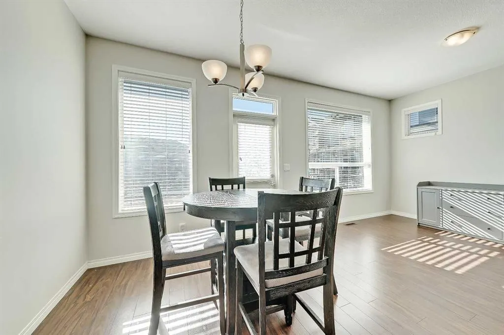 1086 Williamstown Boulevard NW, #401