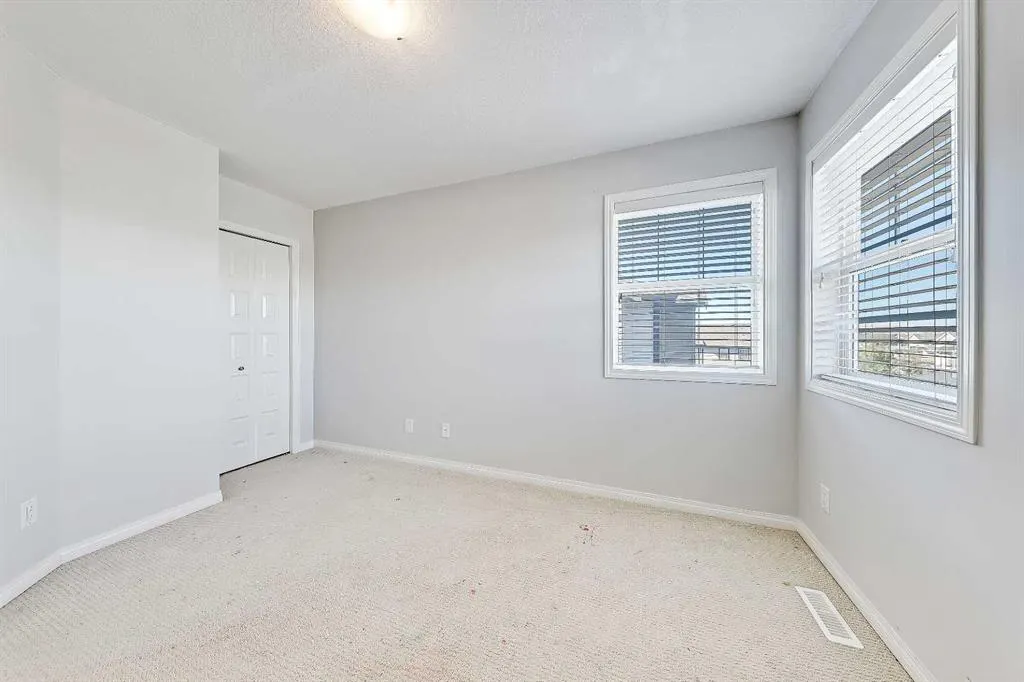 1086 Williamstown Boulevard NW, #401