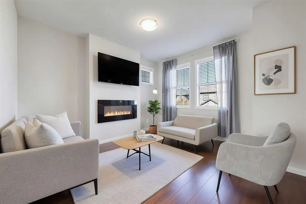 1086 Williamstown Boulevard NW, #401
