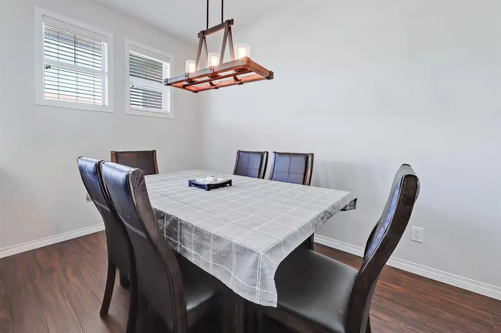 1086 Williamstown Boulevard NW, #401