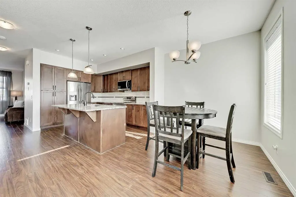 1086 Williamstown Boulevard NW, #401