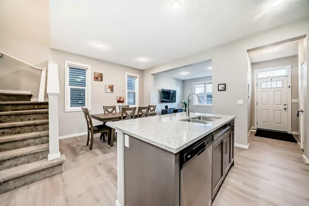 81 Savanna Link NE