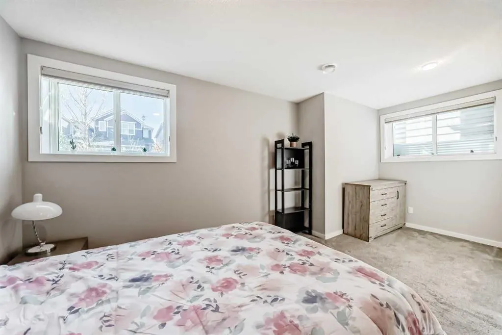 81 Savanna Link NE