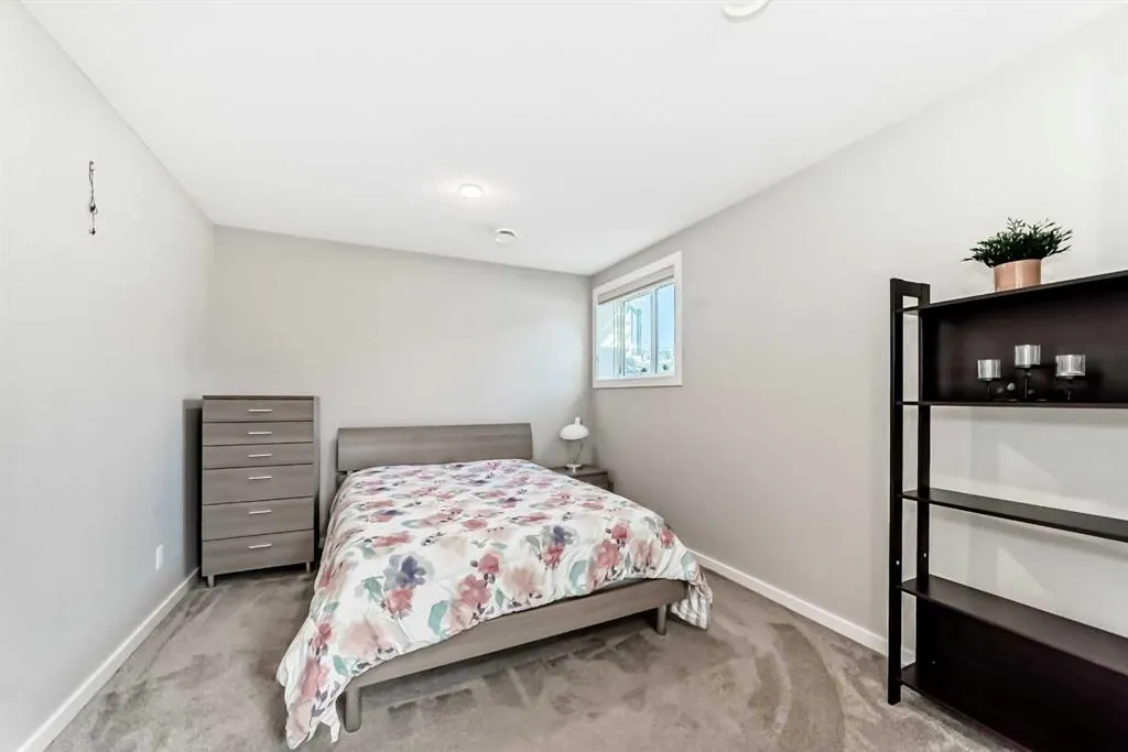 81 Savanna Link NE