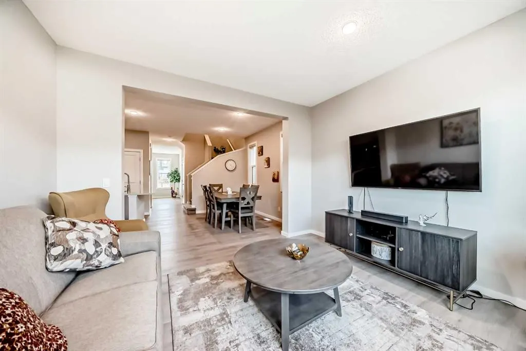 81 Savanna Link NE