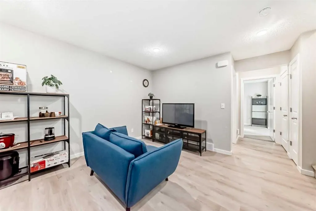 81 Savanna Link NE