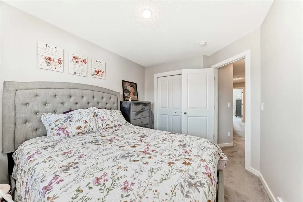 81 Savanna Link NE