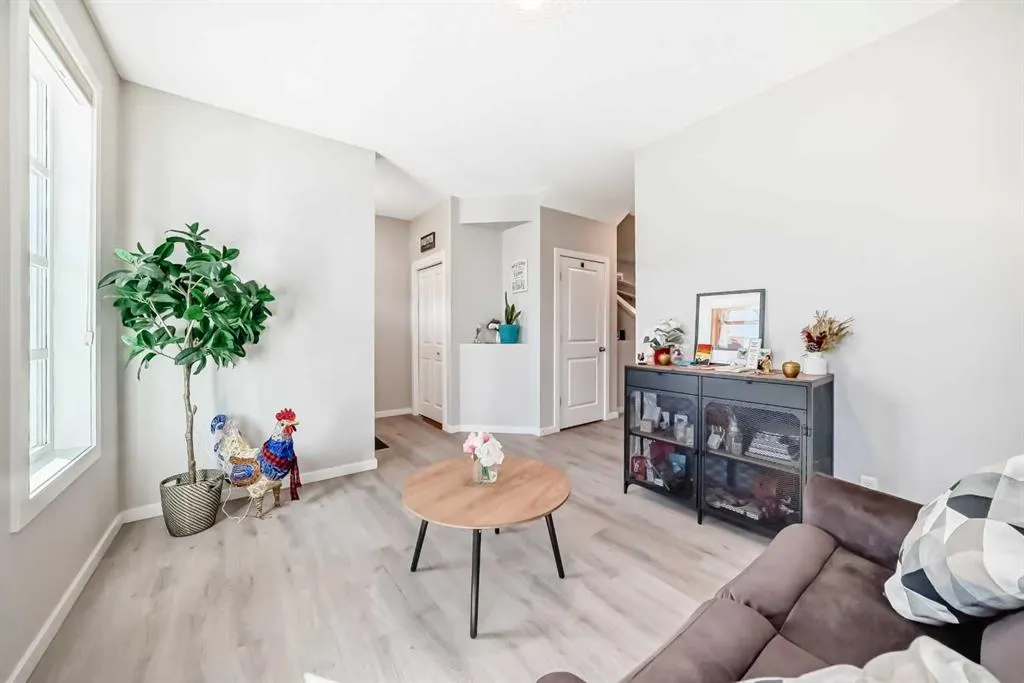 81 Savanna Link NE