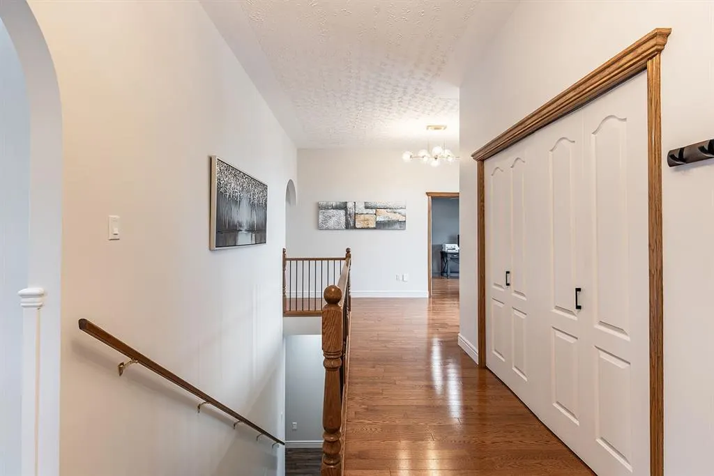 15 Turner Close SE