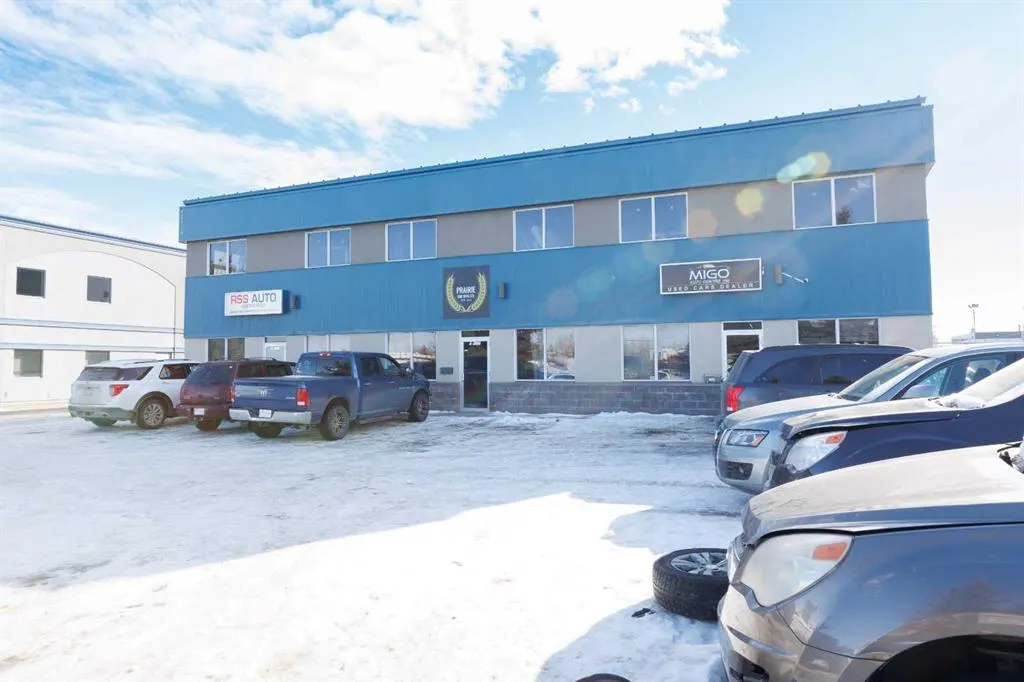 8121 49 Avenue Close, #1,2, 3