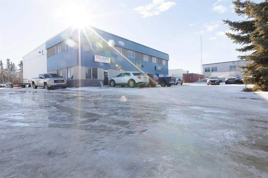 8121 49 Avenue Close, #1,2, 3