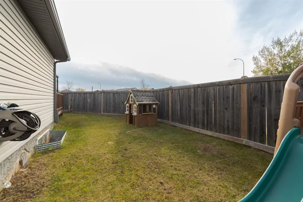 168 Hawthorn Way