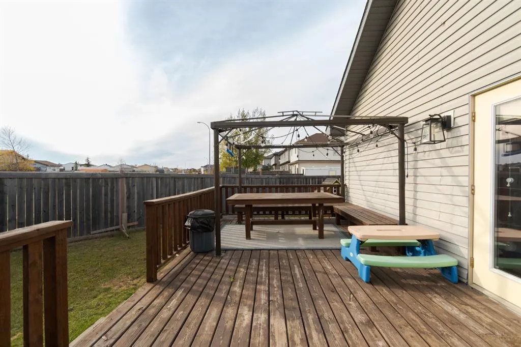 168 Hawthorn Way