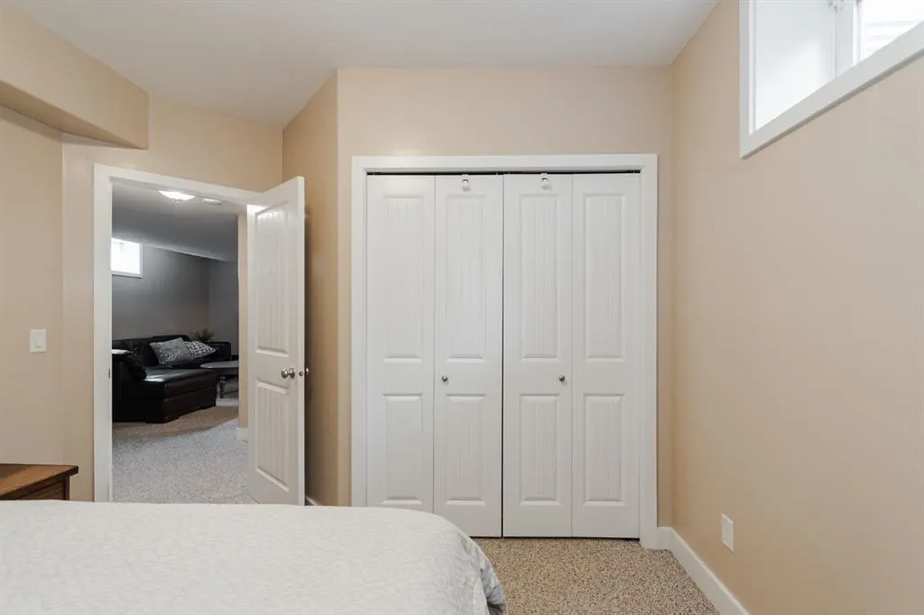 168 Hawthorn Way