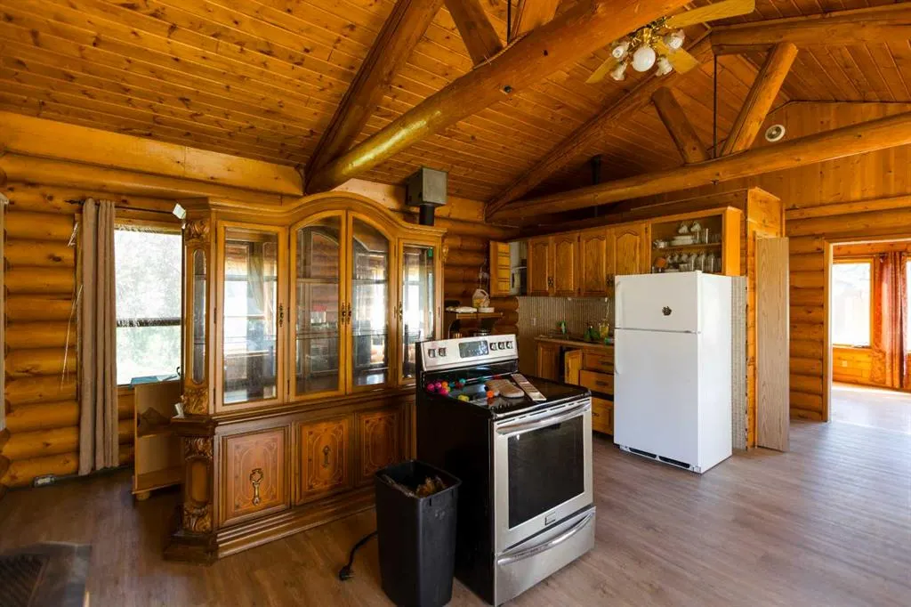 26127 Township Road 414