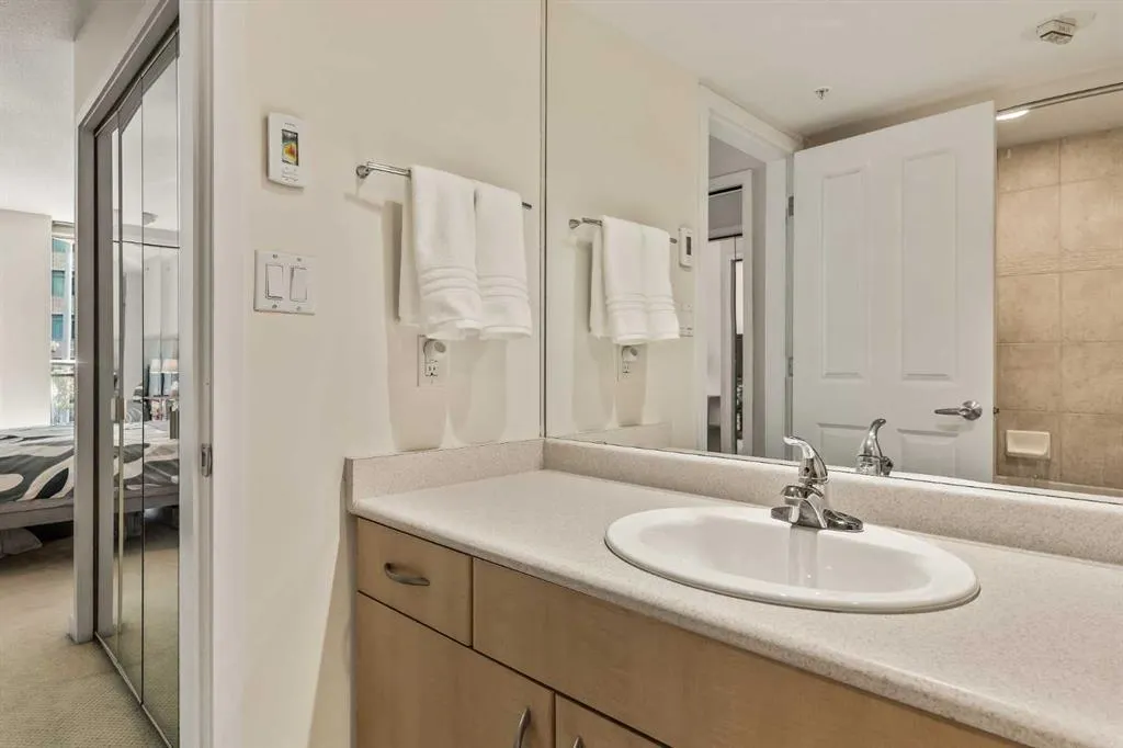 1108 6 Avenue SW, #311