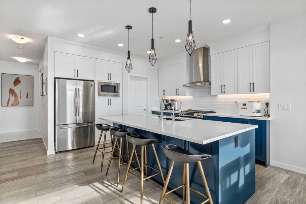 27 Lucas Terrace NW