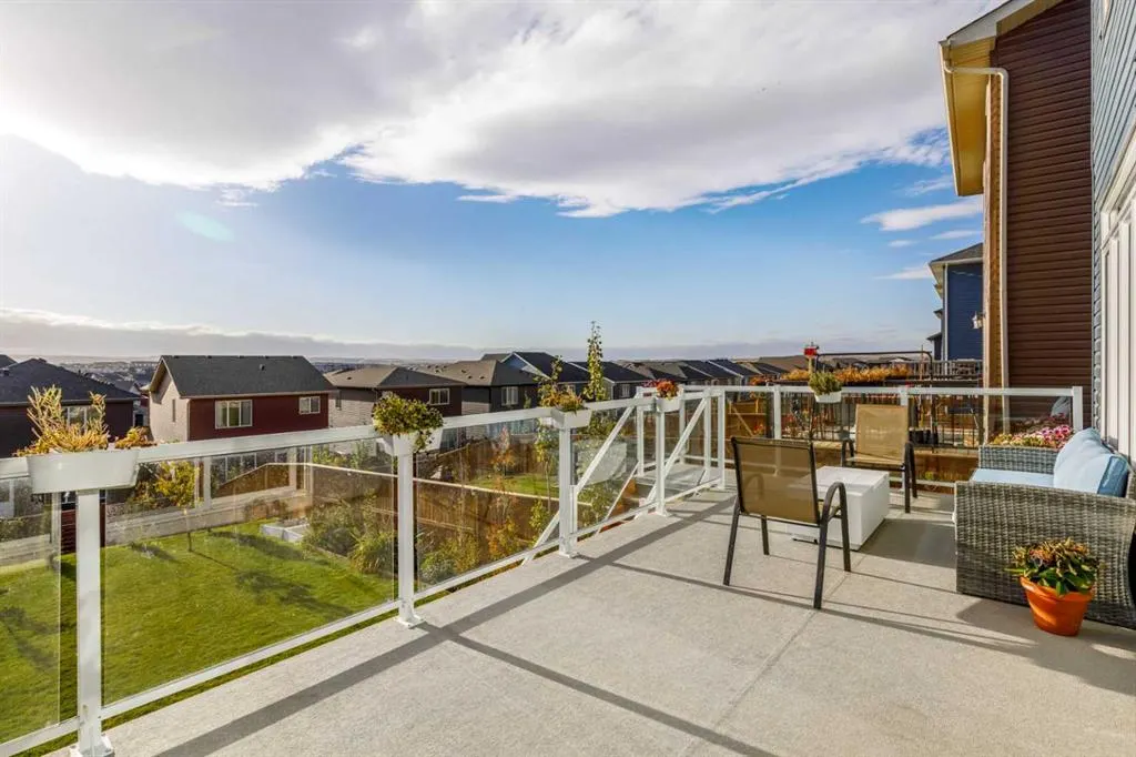 27 Lucas Terrace NW